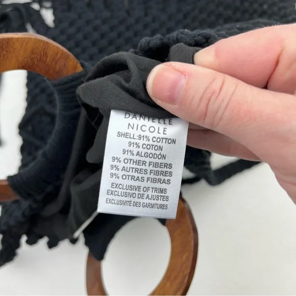 DANIELLE NICOLE Crochet Crossbody Purse Black Macrame Fringed w/Wood Handles - Picture 8 of 10